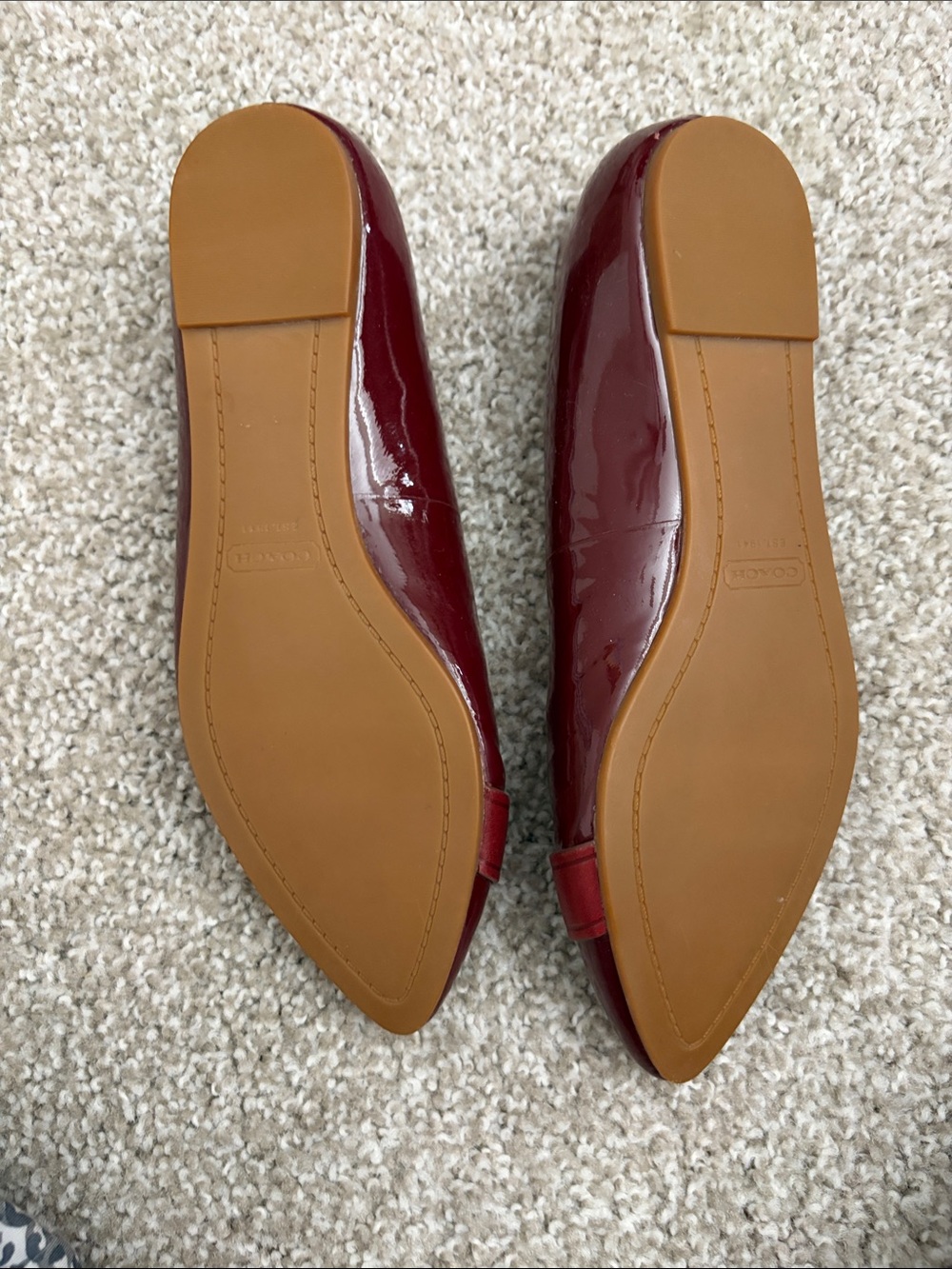 Coach Oneida Women's Burgundy Patent Pointed Toe Flats with Gold Logo - Picture 8 of 9